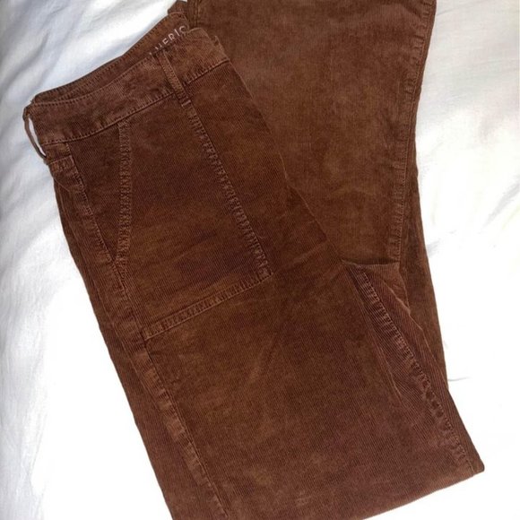 American Eagle High-Waisted Corduroy Pants - Picture 2 of 2